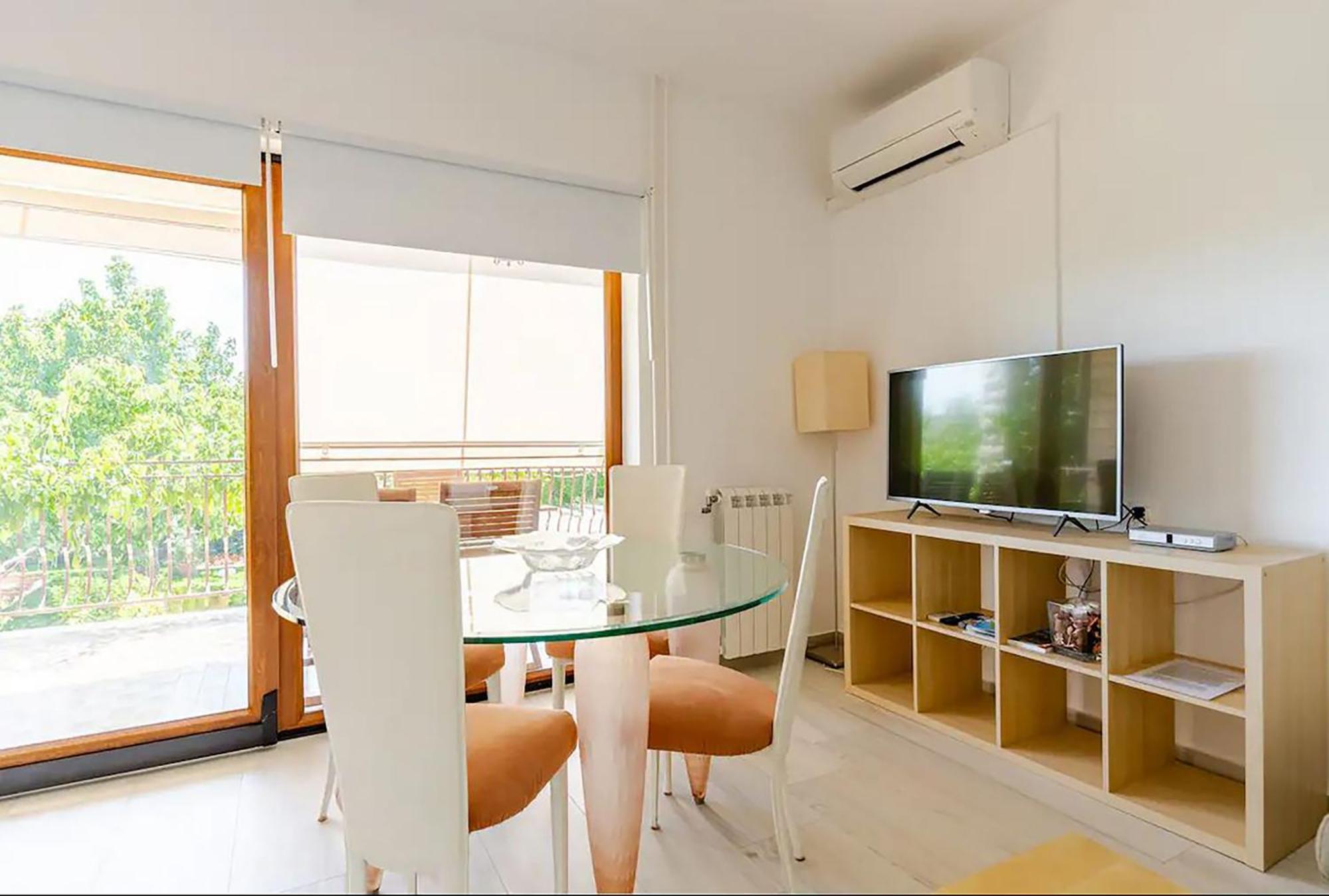 Apartments Maras โปเรช ภายนอก รูปภาพ