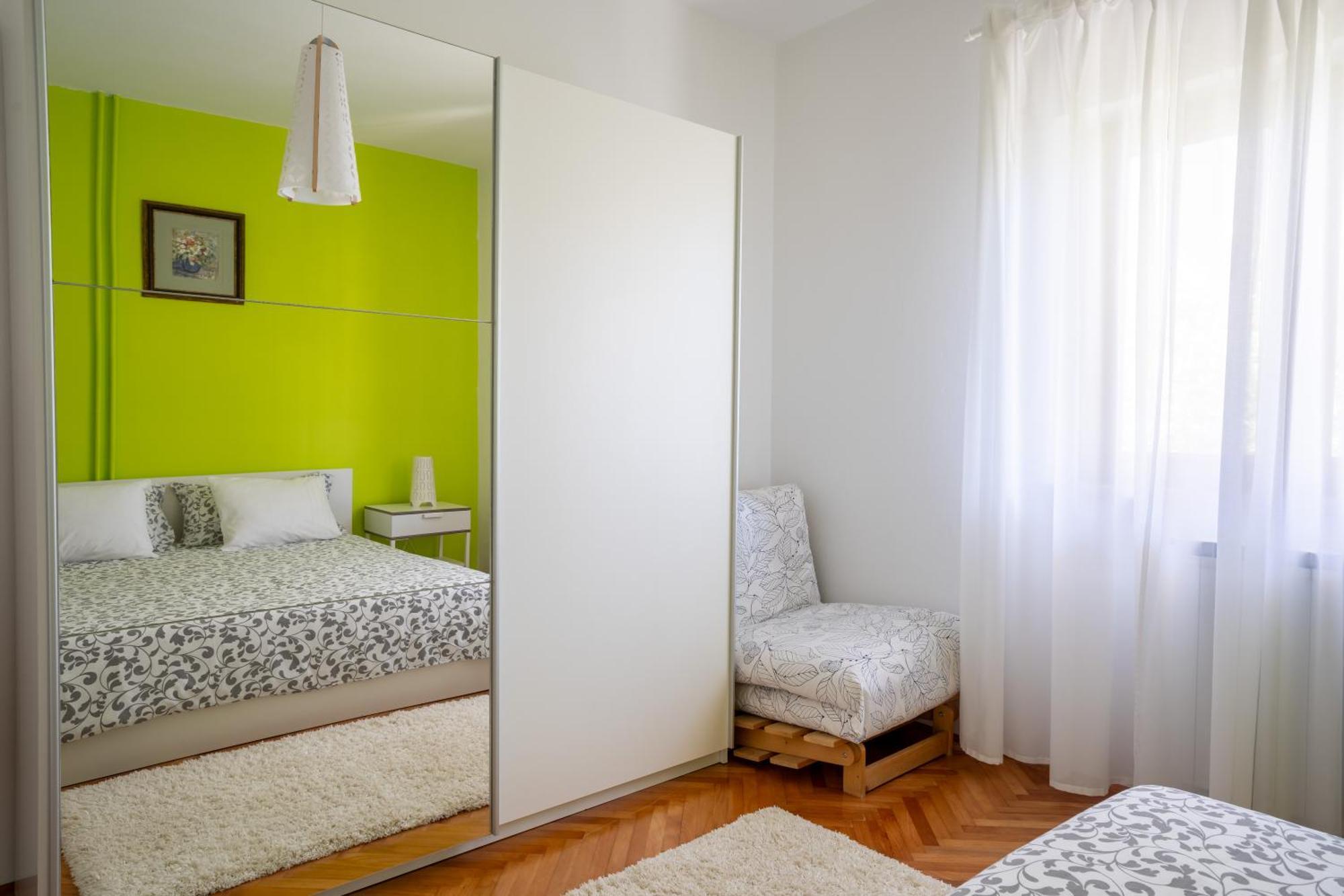 Apartments Maras โปเรช ภายนอก รูปภาพ